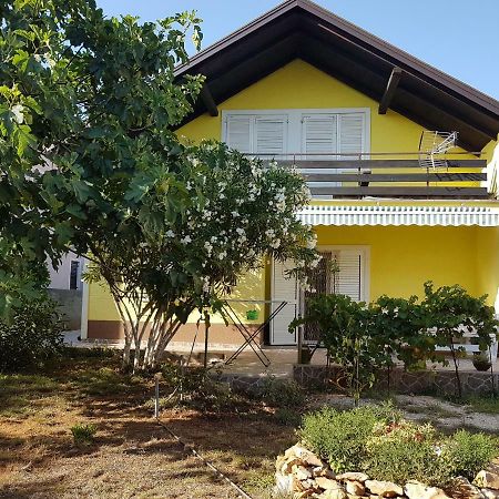 Apartment Mimosa Vir Εξωτερικό φωτογραφία